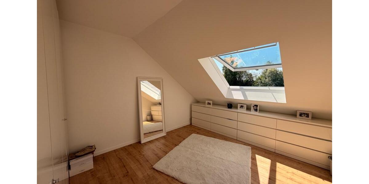 Einfamilienhaus Jülich - 8 Zimmer, 260 m&sup2;, 880.000&euro; | Angebot:26988876