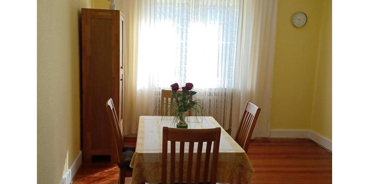 Einfamilienhaus Hückelhoven - 9 Zimmer, 220 m&sup2;, 389.000&euro; | Angebot:26727951