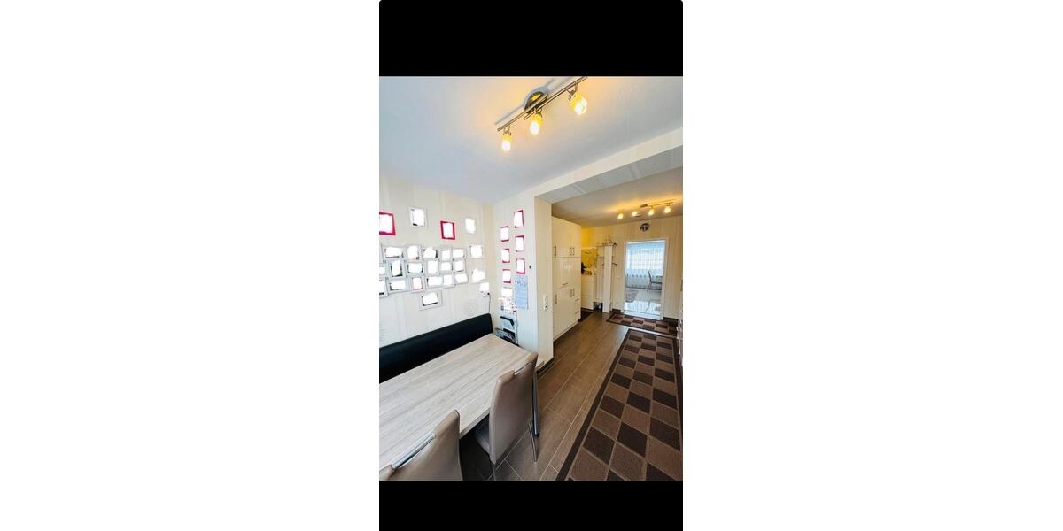 Erdgeschoßwohnung Heinsberg - 3 Zimmer, 76 m&sup2;, 199.000&euro; | Angebot:27298995