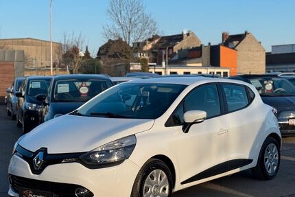 Renault Clio 133.277 km 4.999 &euro; Düren 52349