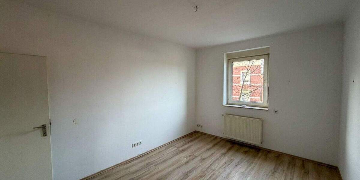 Reihenmittelhaus Stolberg (Rheinland) / Büsbach Büsbach - 7 Zimmer, 173 m&sup2;, 359.000&euro; | Angebot:25686987