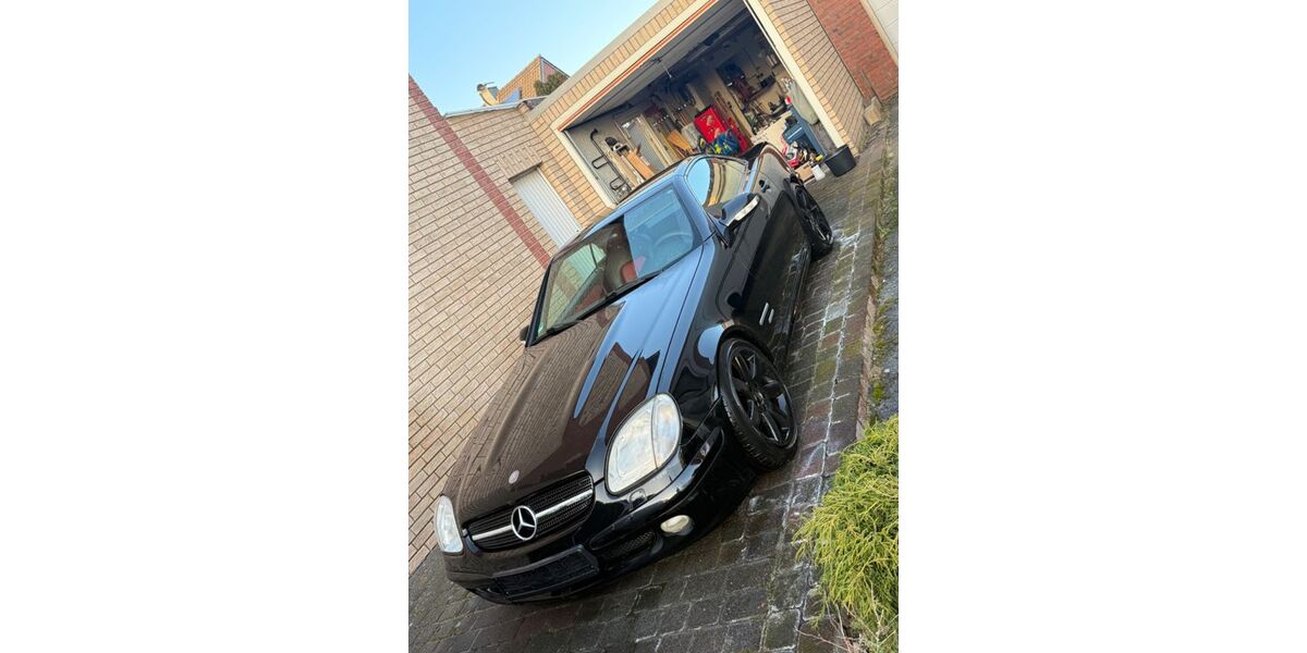 Mercedes-Benz SLK 200 211.000 km 3.500 &euro; Bedburg 50181