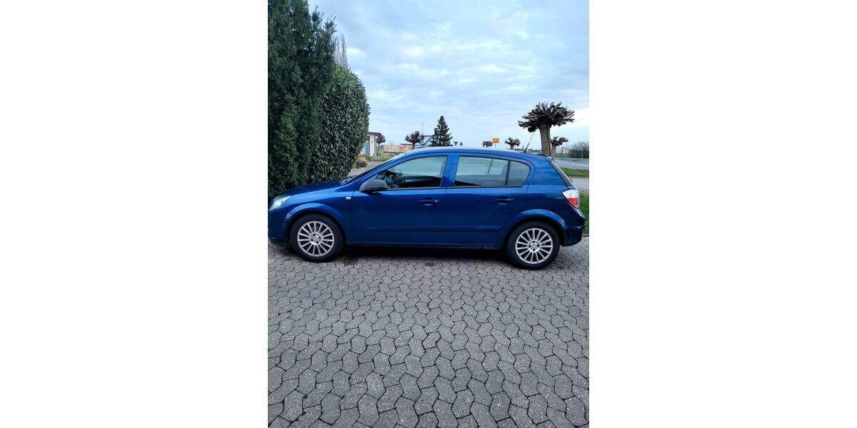 Opel Astra 130.000 km 2.300 &euro; Elsdorf 50189