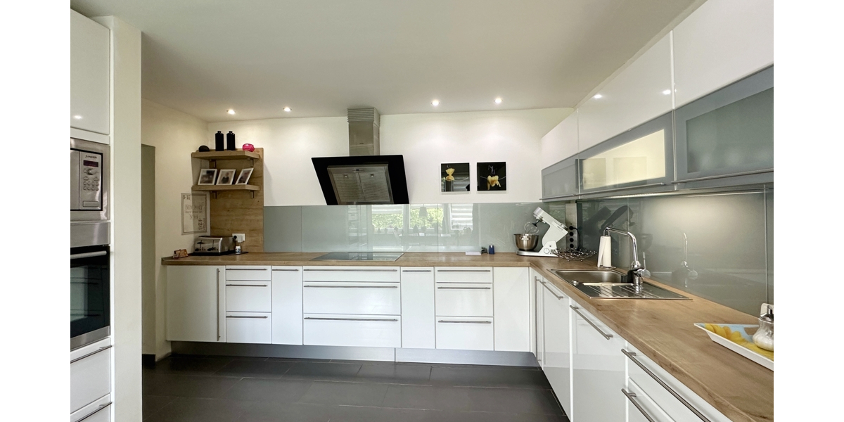 JÄSCHKE - Ihr Platz für Neues – Doppelhaus + Bungalow und großem Grundstück in Traumlage von Breinig - Zweifamilienhaus Stolberg (Rheinland) / Breinig Breinig | Angebot:22209491