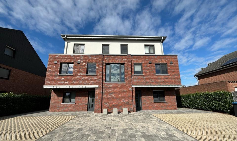 Maisonettenwohnung Geilenkirchen - 4 Zimmer, 125 m&sup2;, 1.375&euro; | Angebot:24584253