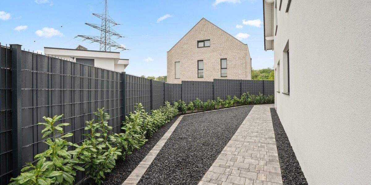 Einfamilienhaus Hückelhoven Millich - 4 Zimmer, 122 m&sup2;, 449.000&euro; | Angebot:25729510