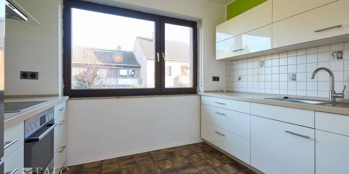 Doppelhaushälfte Herzogenrath Kohlscheid - 9 Zimmer, 238 m&sup2;, 589.000&euro; | Angebot:25958533