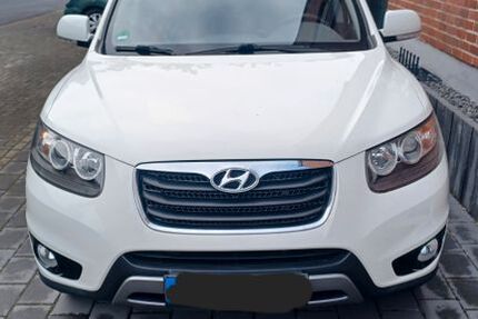Hyundai SANTA FE 212.000 km 7.499 &euro; Linnich 52441