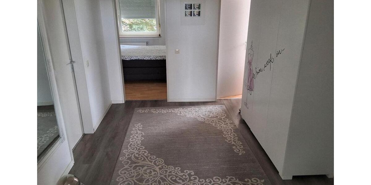 Etagenwohnung Baesweiler - 3 Zimmer, 77 m&sup2;, 1.000&euro; | Angebot:25759234