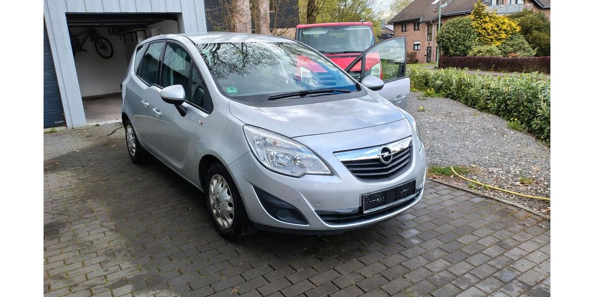 Opel Meriva 68.061 km 6.000 &euro; Roetgen 52159