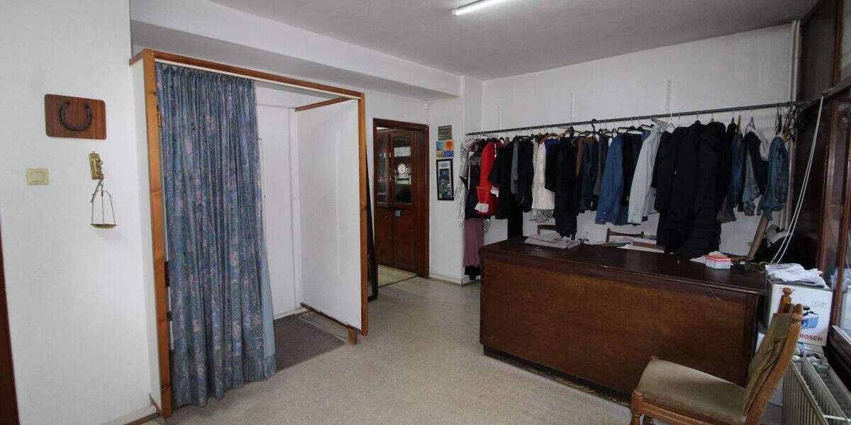 Reihenmittelhaus Geilenkirchen - 4 Zimmer, 184 m&sup2;, 199.000&euro; | Angebot:25771279