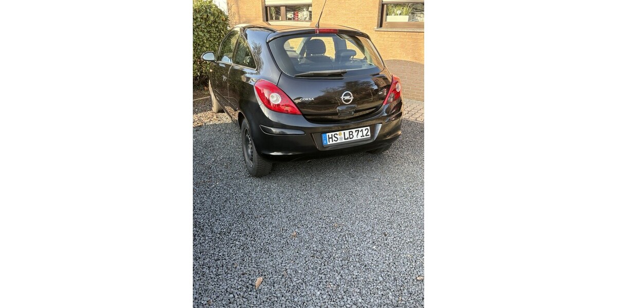 Opel Corsa D 155.000 km 2.420 &euro; Heinsberg 52525