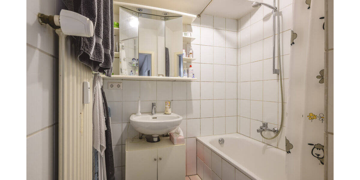 Etagenwohnung Aachen Aachen-Mitte - 3 Zimmer, 85 m&sup2;, 275.000&euro; | Angebot:26192190