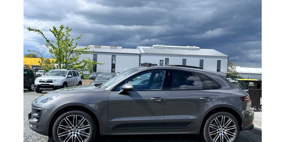 Porsche Macan 188.000 km 24.900 &euro; Düren 52351