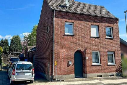 Haus Gangelt / Langbroich Langbroich - 4 Zimmer, 121 m&sup2;, 179.000&euro; | Angebot:26217863