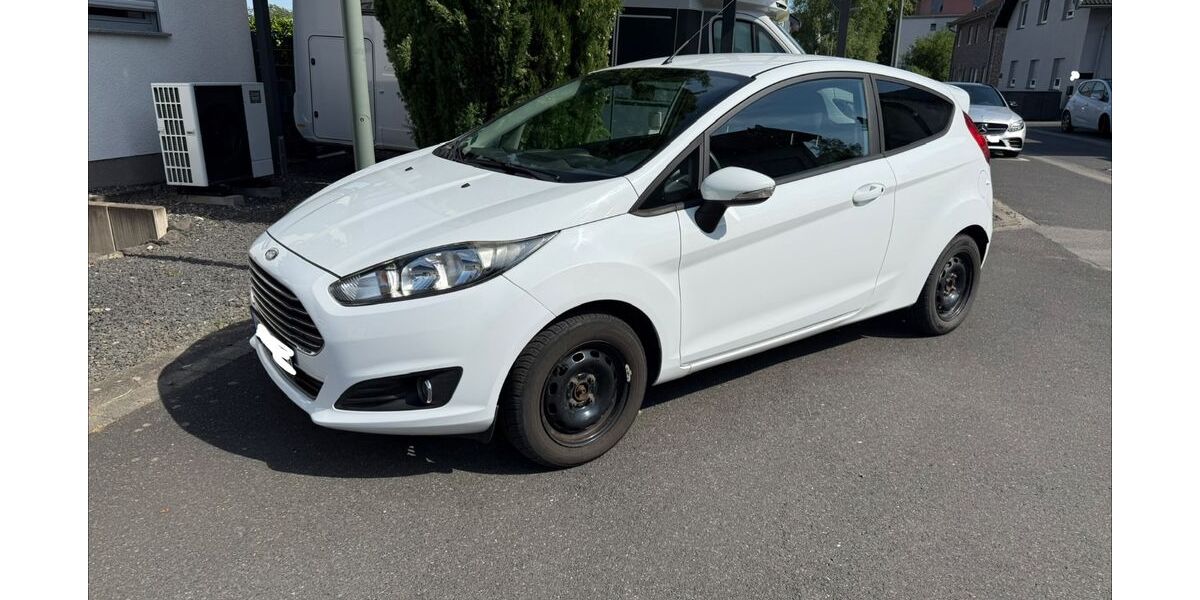 Ford Fiesta 71.935 km 4.700 &euro; Alsdorf 52477