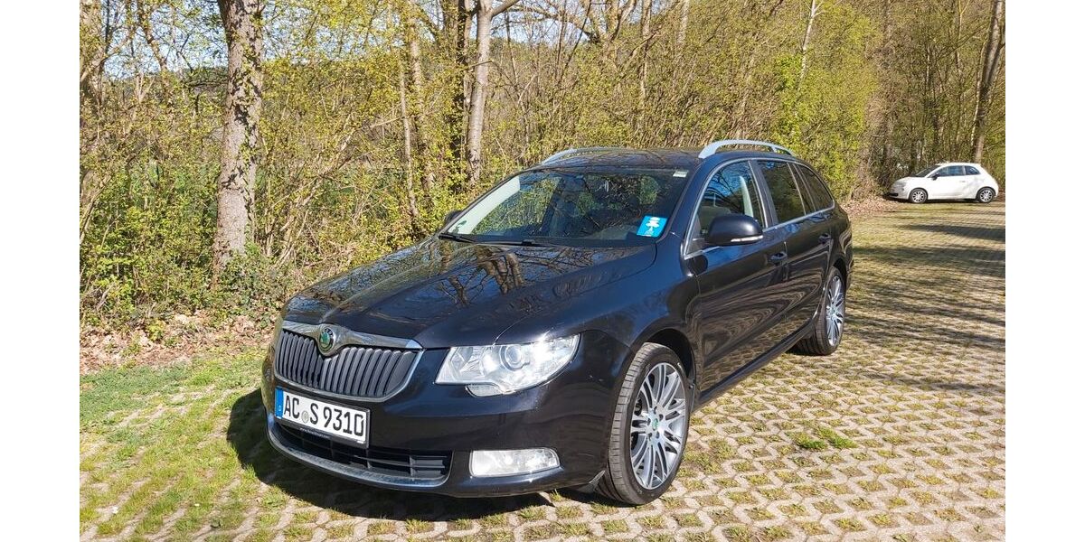 Skoda Superb 238.985 km 9.450 &euro; Kreuzau 52372