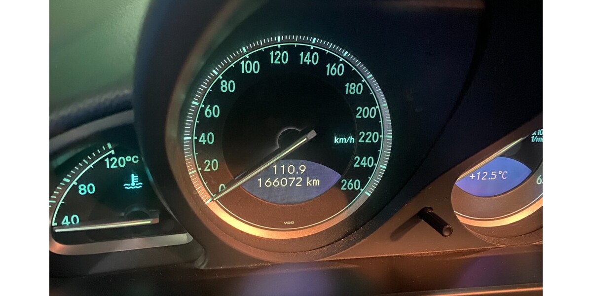 Mercedes-Benz SL 500 167.000 km 15.500 &euro; Merzenich 52399