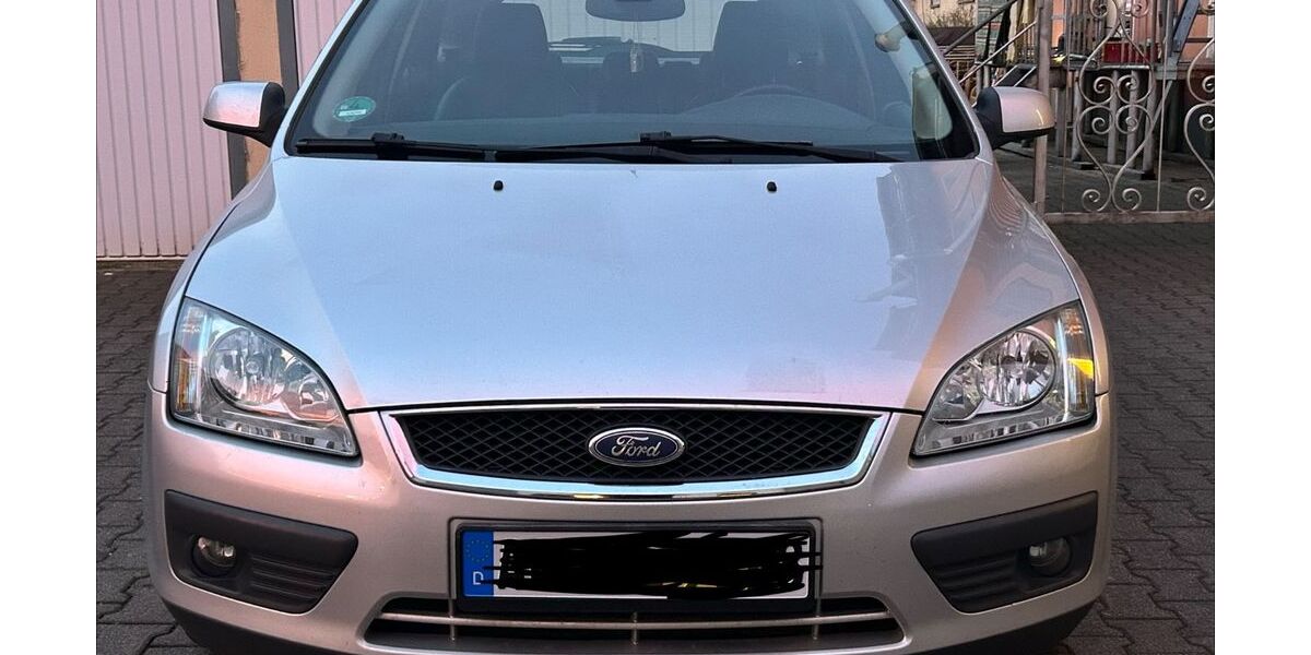 Ford Focus 204.000 km 2.200 &euro; Würselen 52146