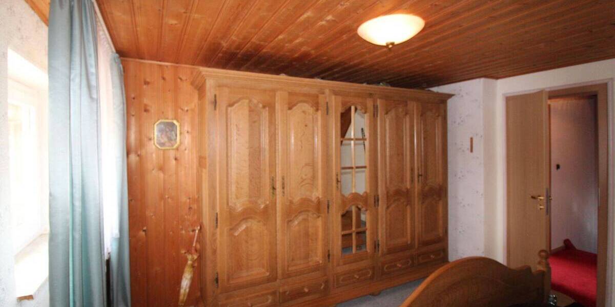 Mehrfamilienhaus, Wohnhaus Geilenkirchen Lindern - 6 Zimmer, 124 m&sup2;, 229.000&euro; | Angebot:25728232