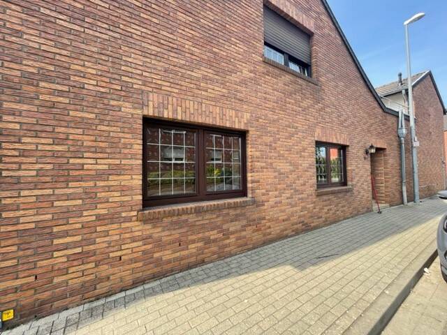 Mehrfamilienhaus, Wohnhaus Erkelenz - 8 Zimmer, 199 m&sup2;, 328.000&euro; | Angebot:25695072