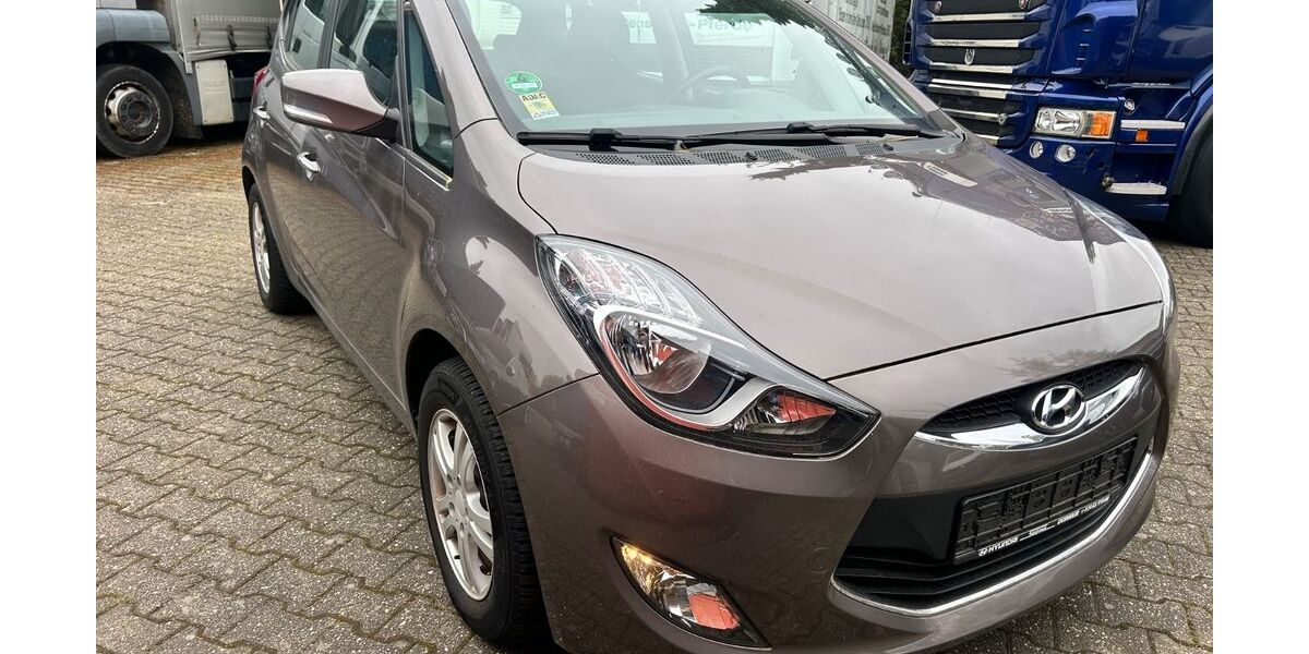 Hyundai ix20 44.500 km 7.200 &euro; Stolberg 52223