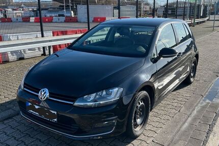 VW Golf 143.000 km 10.500 &euro; Jülich 52428