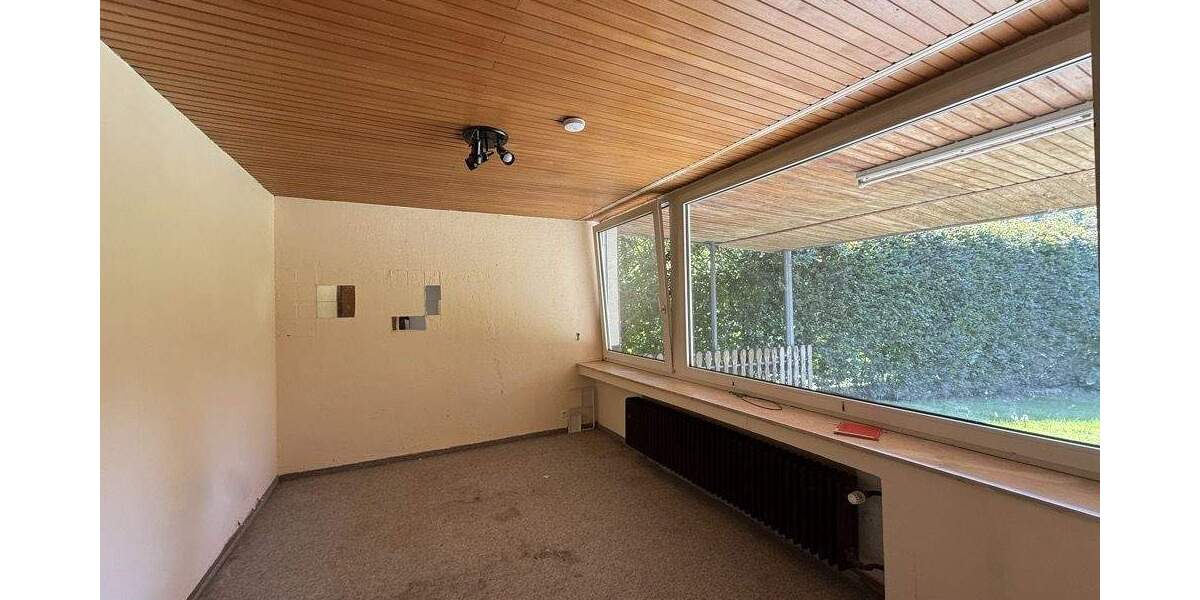 Bungalow Roetgen - 3 Zimmer, 93 m&sup2;, 299.000&euro; | Angebot:25698378