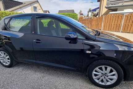 Seat Ibiza 69.720 km 8.100 &euro; Herzogenrath 52134