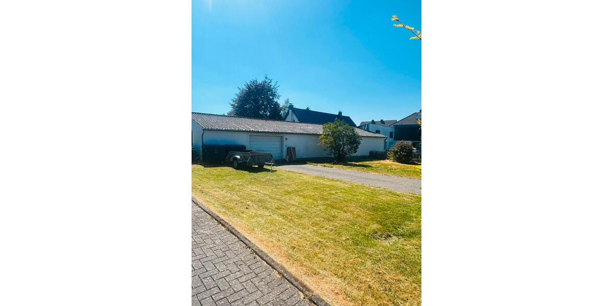 Mehrfamilienhaus, Wohnhaus Simmerath - 8 Zimmer, 240 m&sup2;, 379.000&euro; | Angebot:26989361