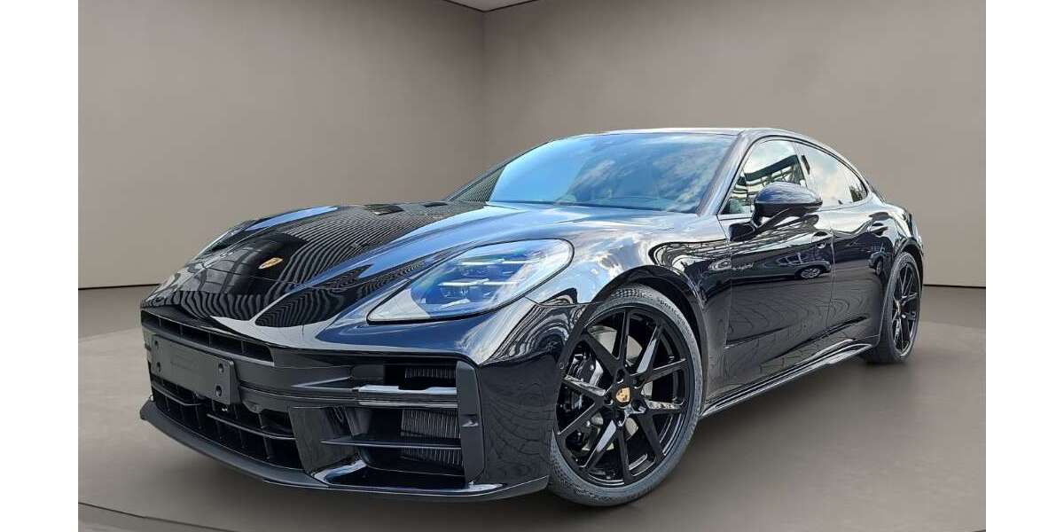 Porsche Panamera 8.000 km 137.600 &euro; Aachen 52068