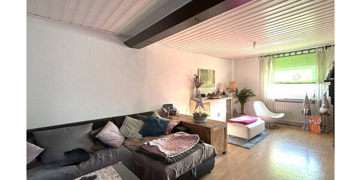 Mehrfamilienhaus, Wohnhaus Würselen Broichweiden - 6 Zimmer, 122 m&sup2;, 289.000&euro; | Angebot:26192205