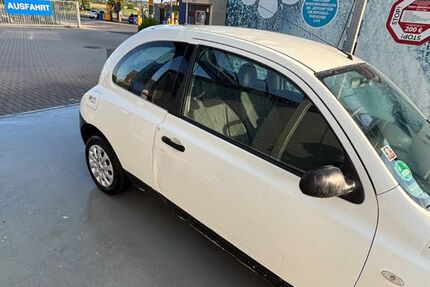 Nissan Micra 189.000 km 999 &euro; Würselen 52146