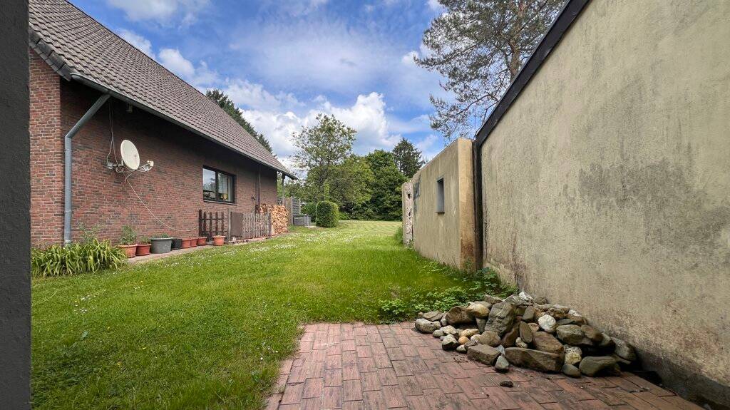 Einfamilienhaus Aachen Schmithof - 6 Zimmer, 137 m&sup2;, 199.000&euro; | Angebot:26219858