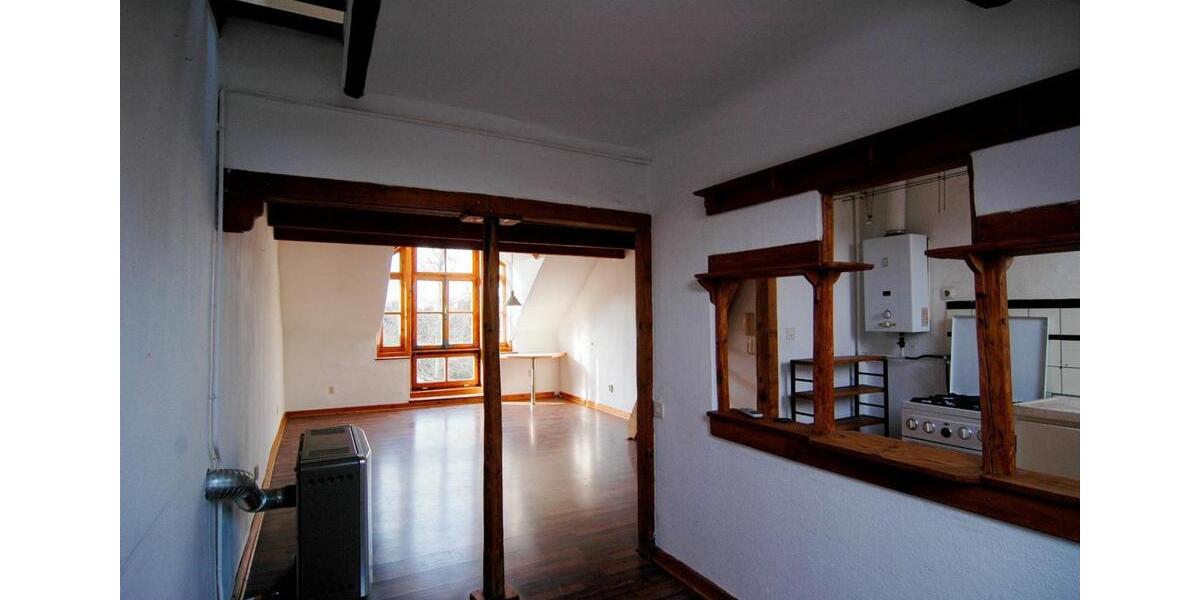 Dachgeschoßwohnung Aachen Aachen-Mitte - 3 Zimmer, 90 m&sup2;, 660&euro; | Angebot:25960086