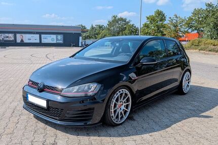 VW Golf 135.400 km 13.000 &euro; Heinsberg 52525