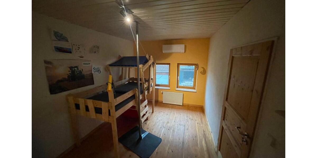 Einfamilienhaus Nideggen - 10 Zimmer, 290 m&sup2;, 399.000&euro; | Angebot:27119877