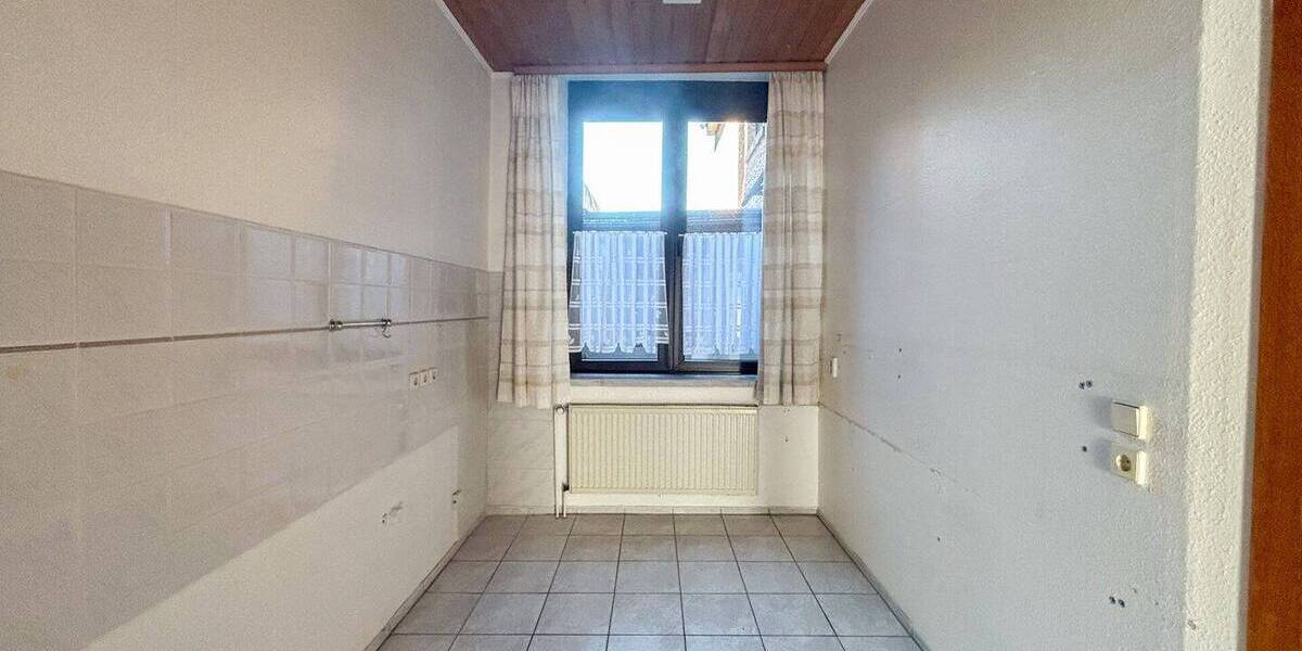 Mehrfamilienhaus, Wohnhaus Aachen Aachen-Mitte - 8 Zimmer, 247 m&sup2;, 425.000&euro; | Angebot:26451118