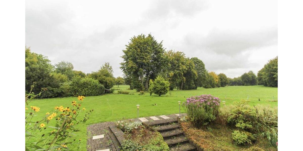 Bungalow Monschau Konzen - 9 Zimmer, 193 m&sup2;, 449.000&euro; | Angebot:26887445