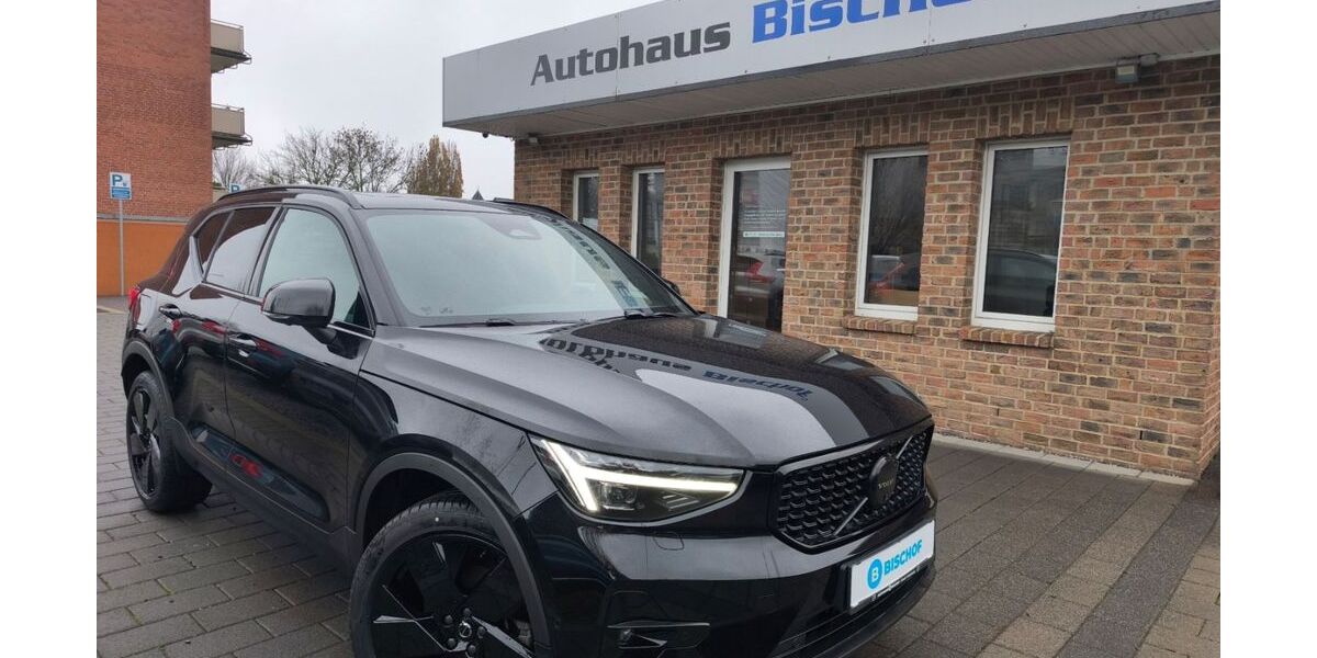 Volvo XC40 14.288 km 34.990 &euro; Übach-Palenberg 52531