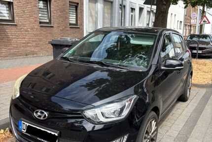 Hyundai i20 198.000 km 2.500 &euro; Düren 52351