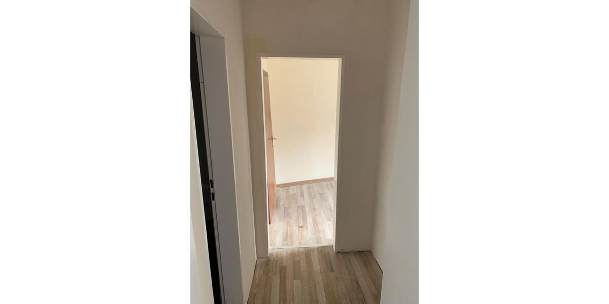 Erdgeschoßwohnung Baesweiler - 2 Zimmer, 34 m&sup2;, 300&euro; | Angebot:26413925