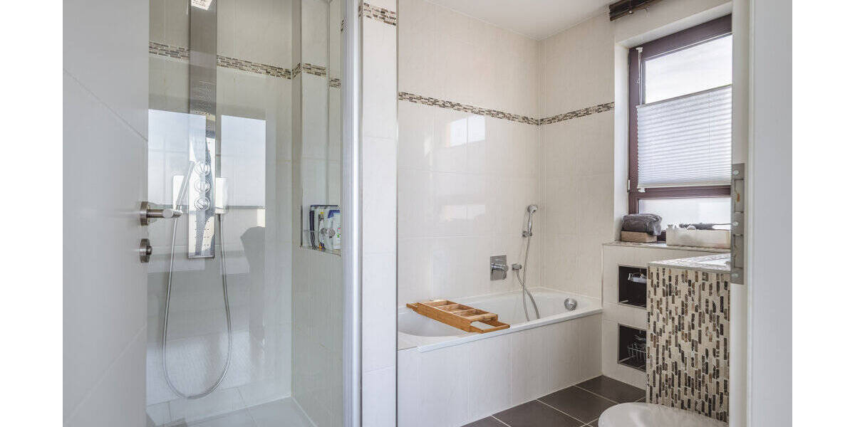 Einfamilienhaus Aachen Aachen-Mitte - 6 Zimmer, 170 m&sup2;, 765.000&euro; | Angebot:26192222