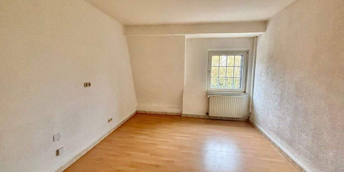 Reihenmittelhaus Herzogenrath Kohlscheid - 7 Zimmer, 320.000&euro; | Angebot:26555291