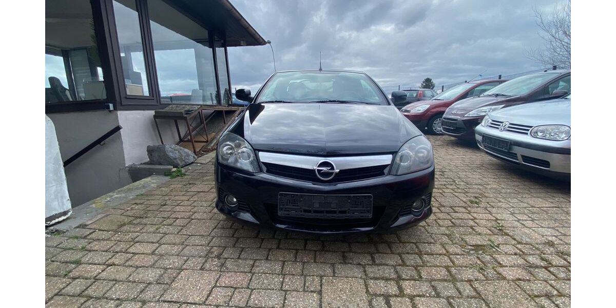 Opel Tigra 160.790 km 2.399 &euro; Stolberg 52222