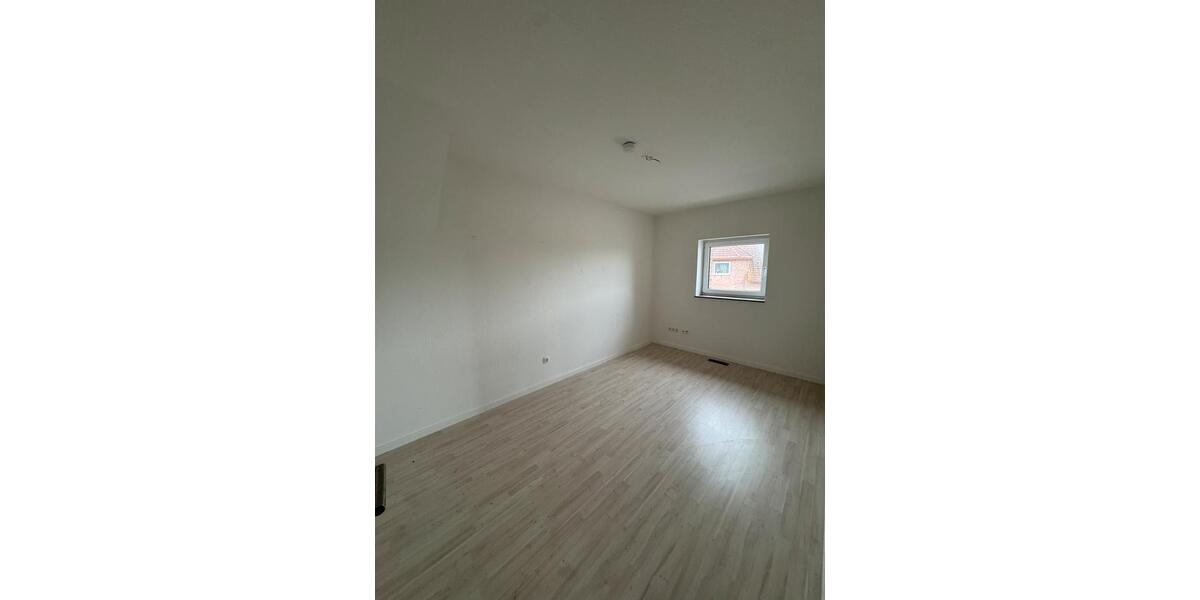 Etagenwohnung Erkelenz - 3 Zimmer, 111 m&sup2;, 1.490&euro; | Angebot:26587534