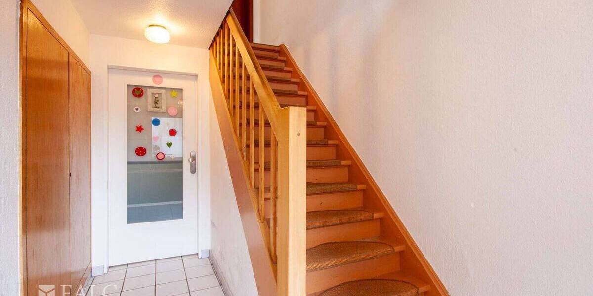 Mehrfamilienhaus, Wohnhaus Düren - 7 Zimmer, 198 m&sup2;, 315.000&euro; | Angebot:26798865