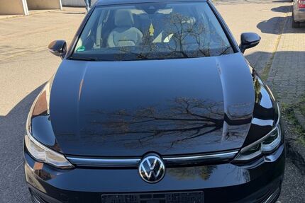 VW Golf 89.000 km 22.999 &euro; Übach Palenberg 52531