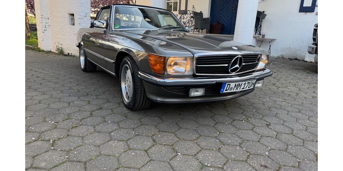 Mercedes-Benz 280 24.700 km 47.750 &euro; Geilenkirchen 52511