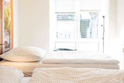 Zimmer Aachen Aachen-Mitte - 2 Zimmer, 1.300&euro; | Angebot:6366654